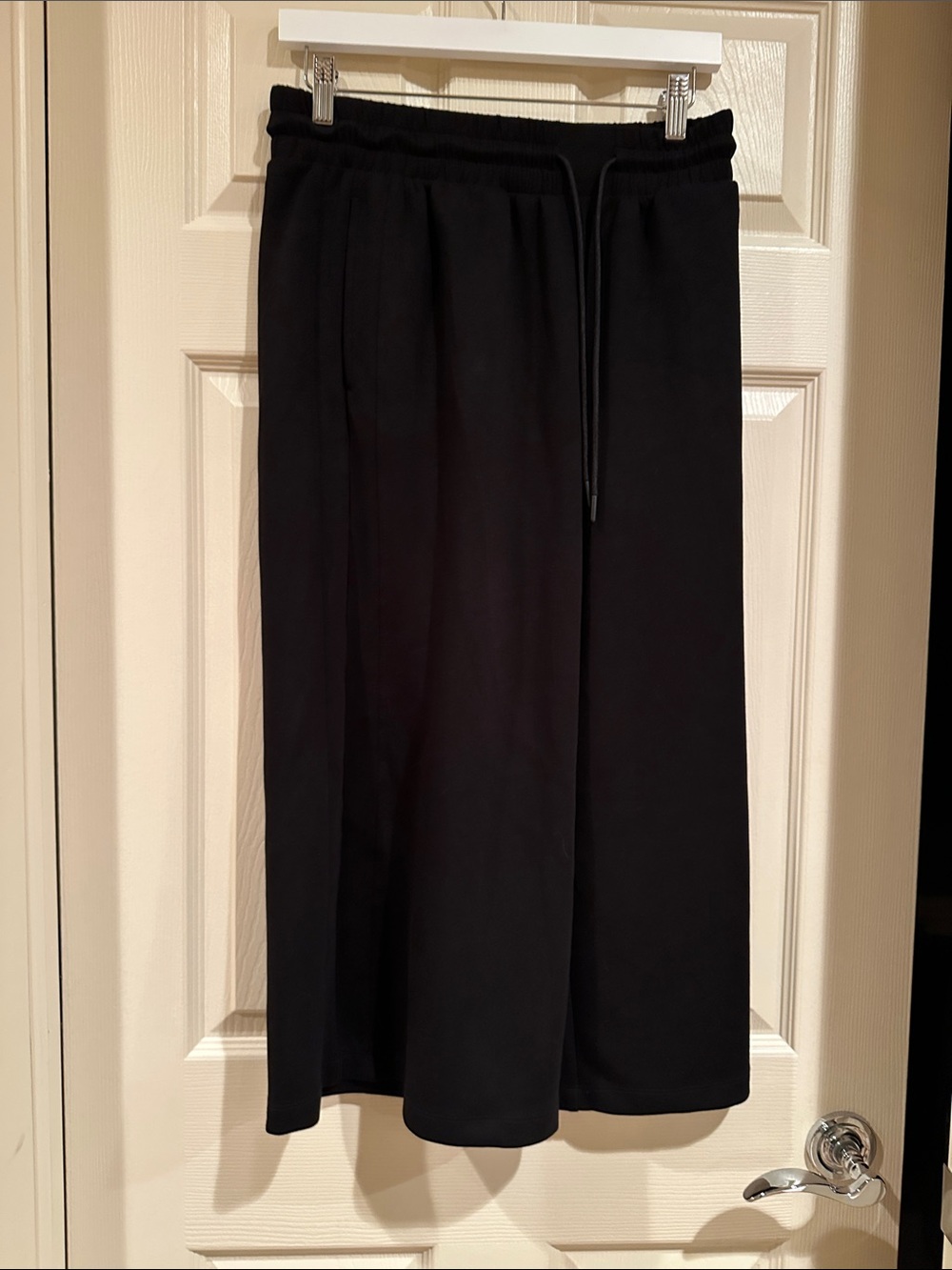 Danskin Black Wide-Leg Pull-On Pants